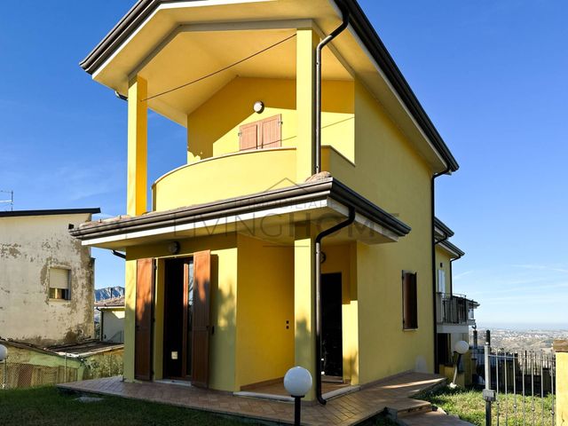 Villa a schiera in Via Palazzo 2a, Montescudo-Monte Colombo - Foto 1