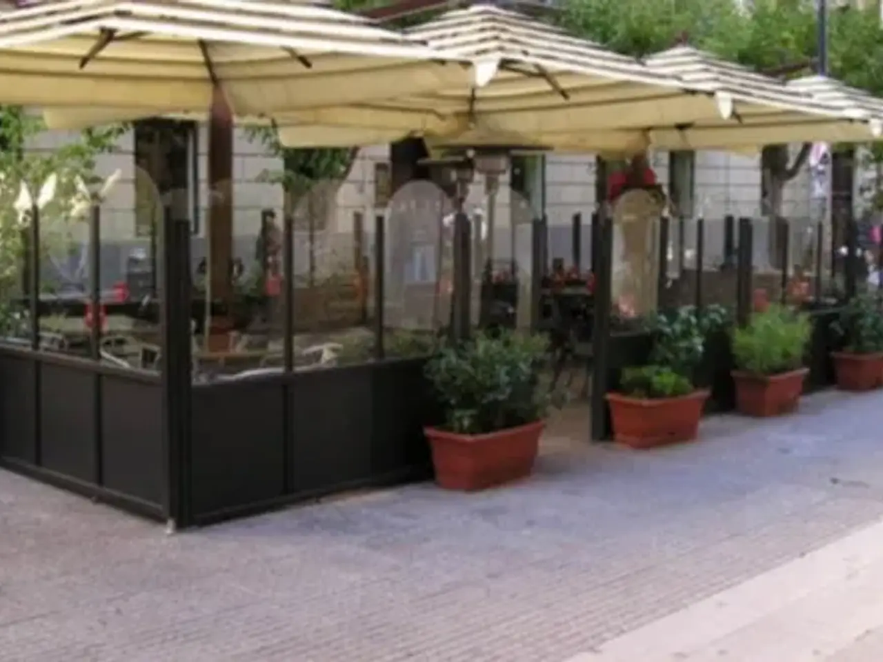 Ristorante in Via Monte Rosa, Grosseto, {3} - Foto 2