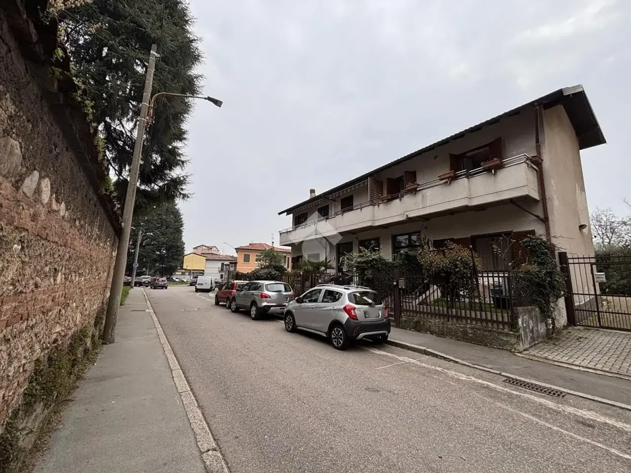Ufficio in Via Ronchi 18, Legnano, {3} - Foto 2