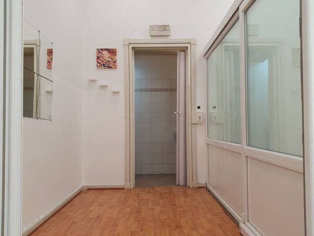 Geschäft in Via Montenero 24, Nettuno - Foto 1