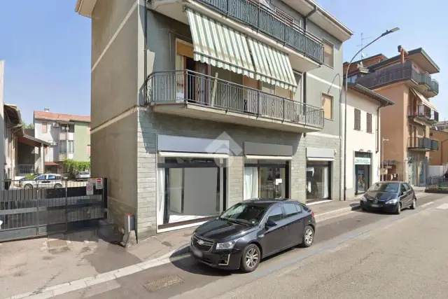 2-room flat in Via Litta 21, Lainate - Photo 1