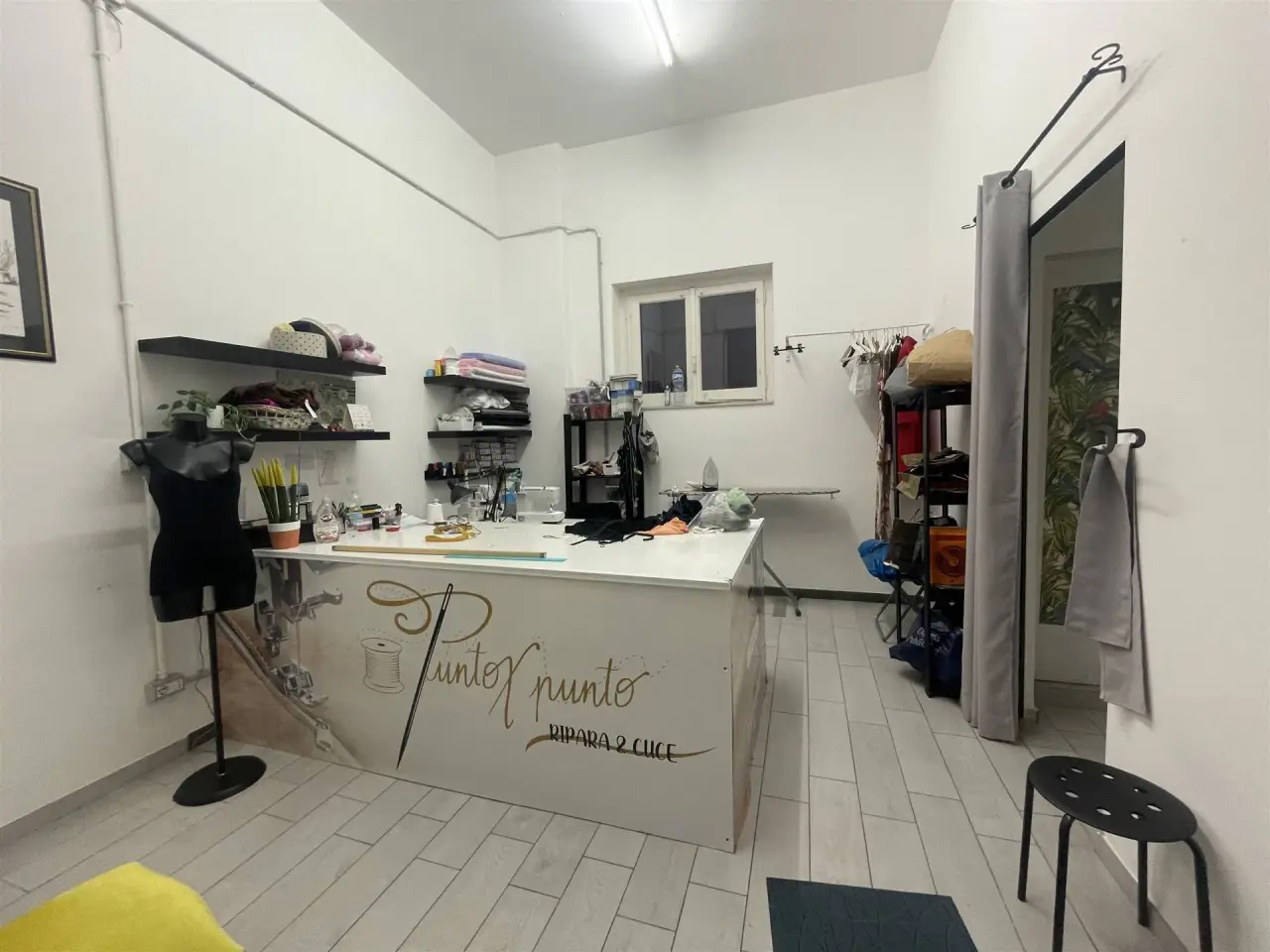Negozio in Via Orto dei Limoni, Catania, {3} - Foto 1