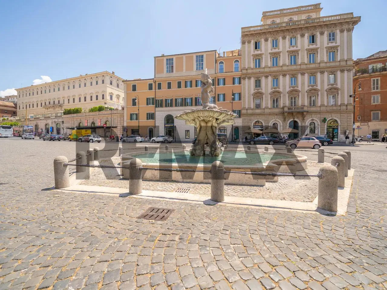 Magazzino in Via della Purificazione 45, Roma, {3} - Foto 2