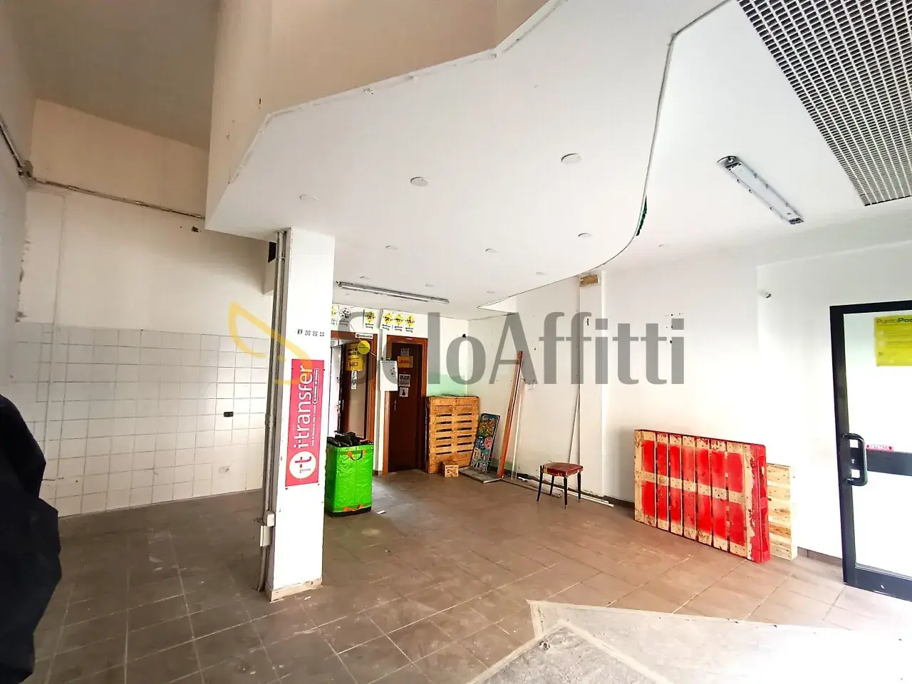 Negozio in Via Trento 8, Cologno Monzese, {3} - Foto 2