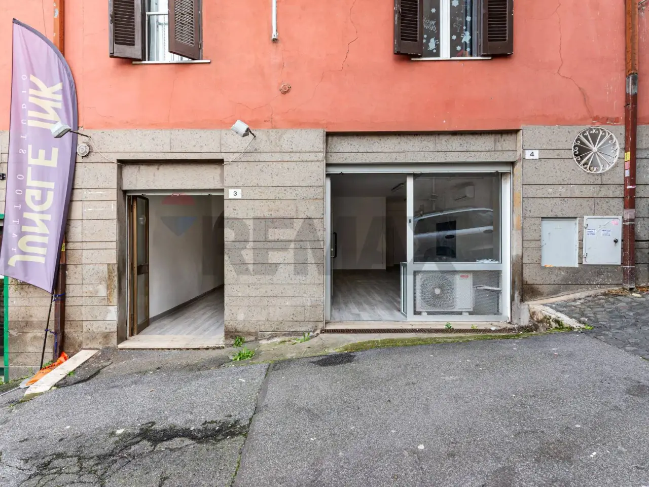 Negozio in Largo Lolli 3/4, Mentana, {3} - Foto 1