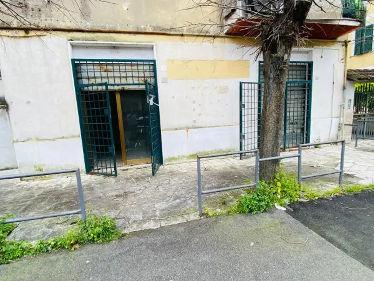 Negozio in Via Lago della Regina 25, Tivoli, {3} - Foto 2