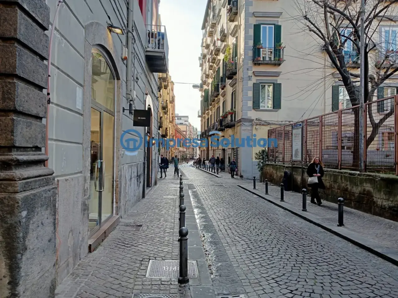 Bar in Via Carlo Poerio, Napoli, {3} - Foto 2