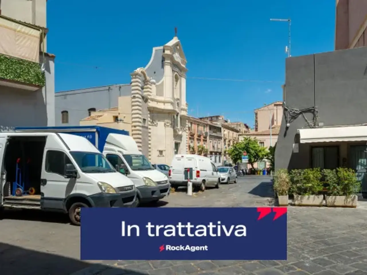 Magazzino in Piazza Maravigna 9, Catania, {3} - Foto 2