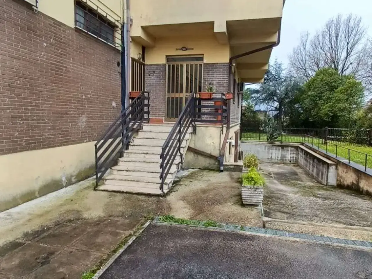 Ufficio in , Frosinone, {3} - Foto 1
