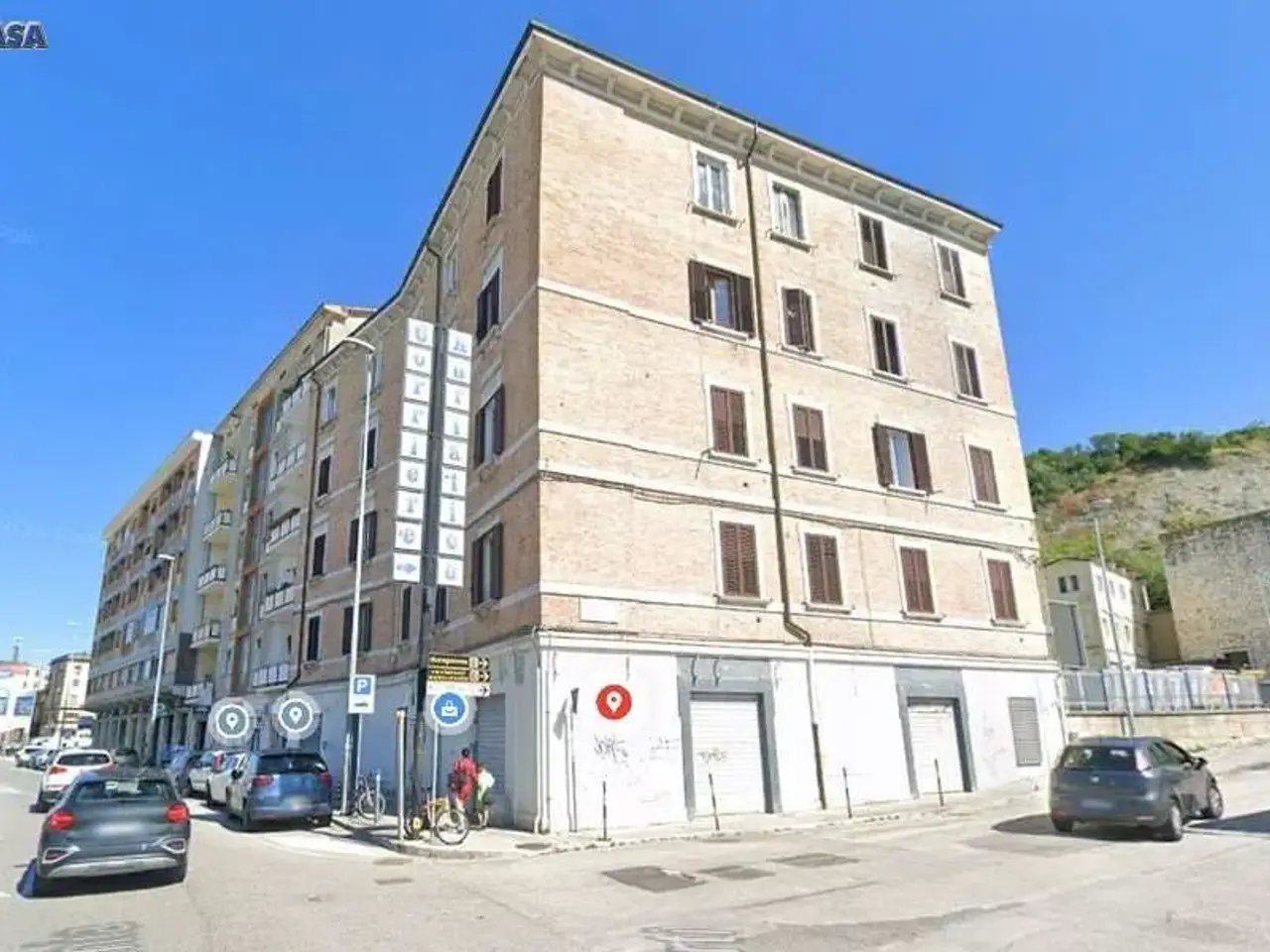 Negozio in Via Flaminia 38, Ancona, {3} - Foto 1