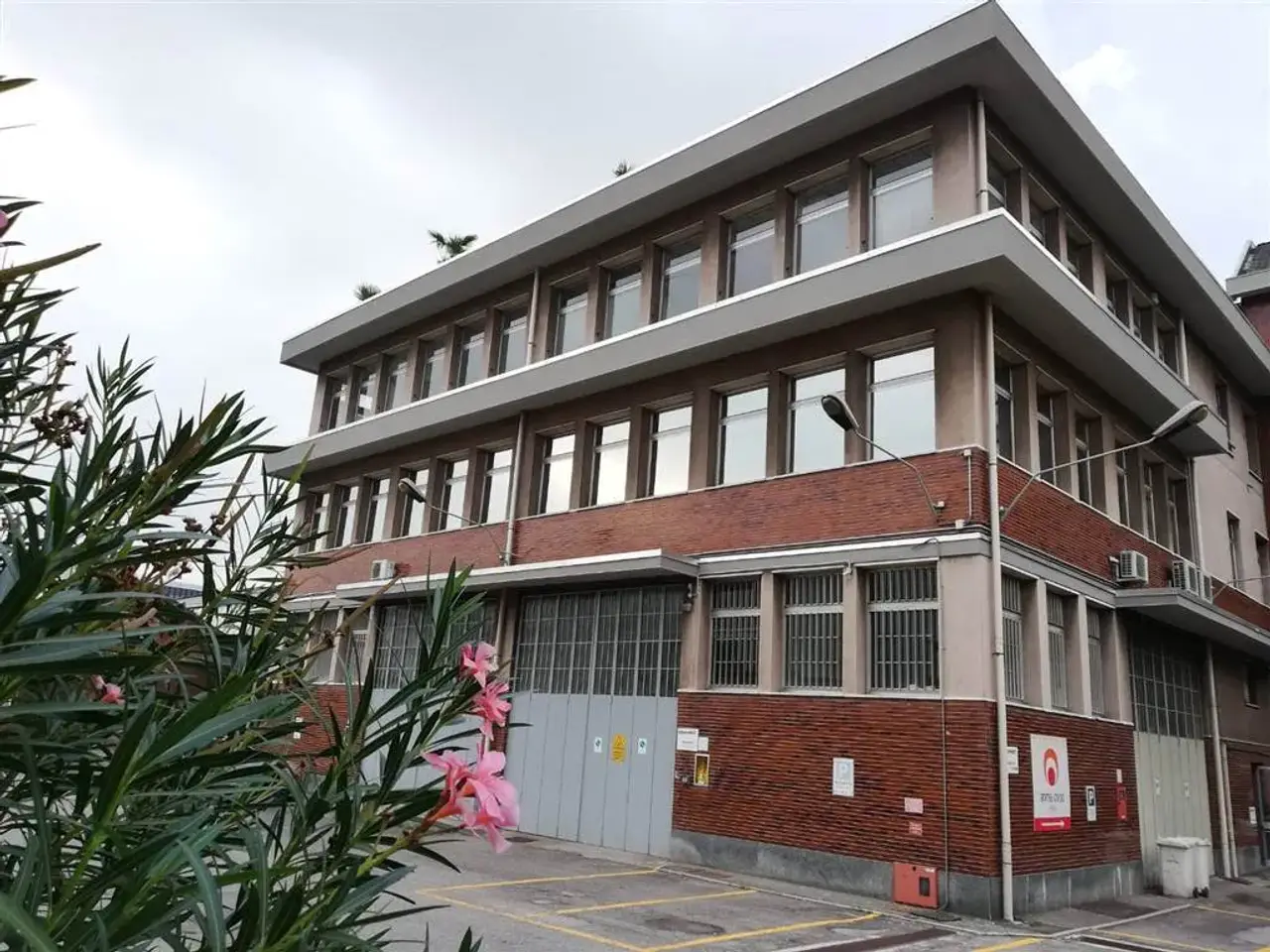 Magazzino in , Milano, {3} - Foto 1