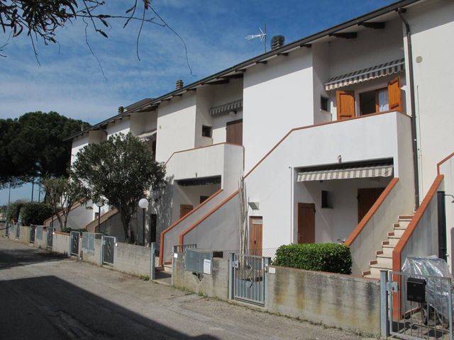 Terraced house in Via Bartolomeo Perestrello, Ravenna - Photo 1