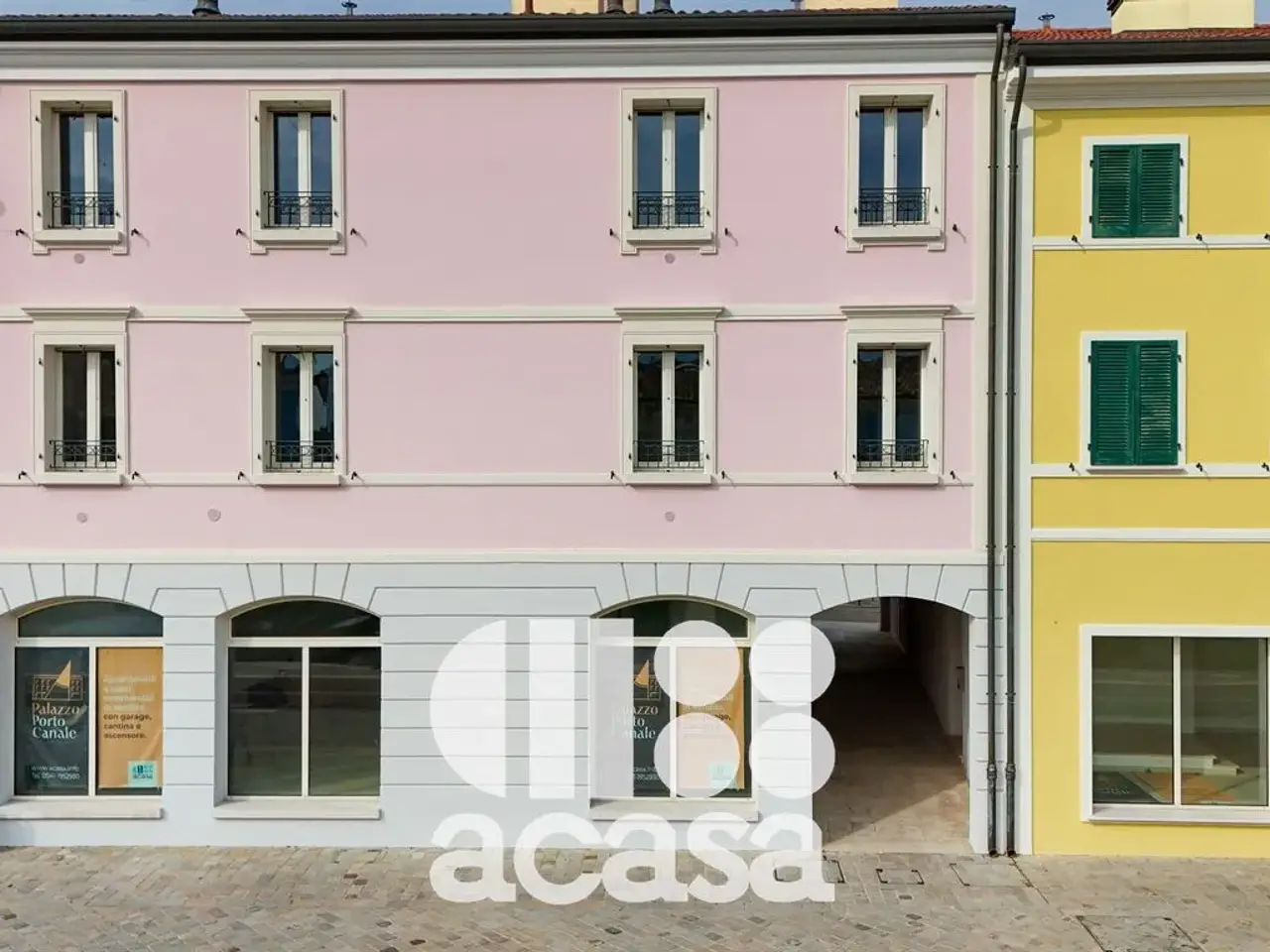 Negozio in Via Marino Moretti 15, Cesenatico, {3} - Foto 1
