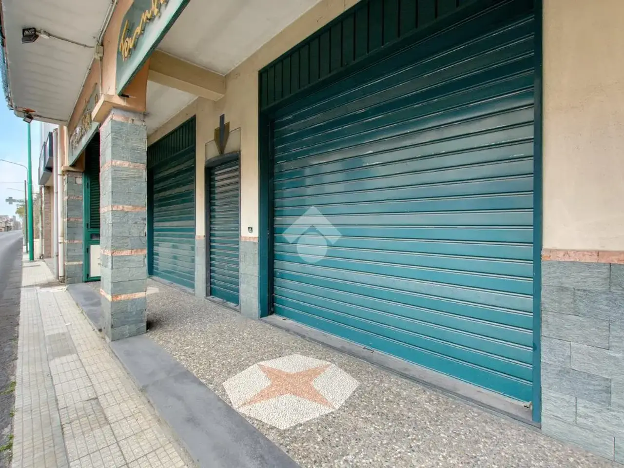 Negozio in Via Nazionale 131, Torregrotta, {3} - Foto 2