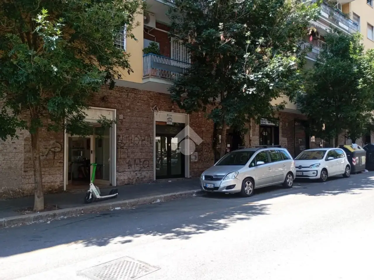 Negozio in Via Albano 38, Roma, {3} - Foto 1