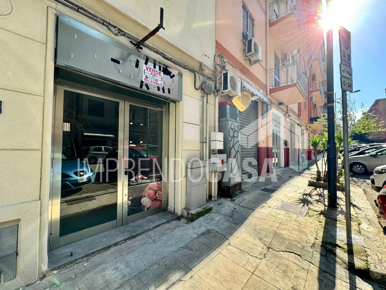 Negozio in Via Giuseppe Pipitone Federico 54, Palermo, {3} - Foto 1