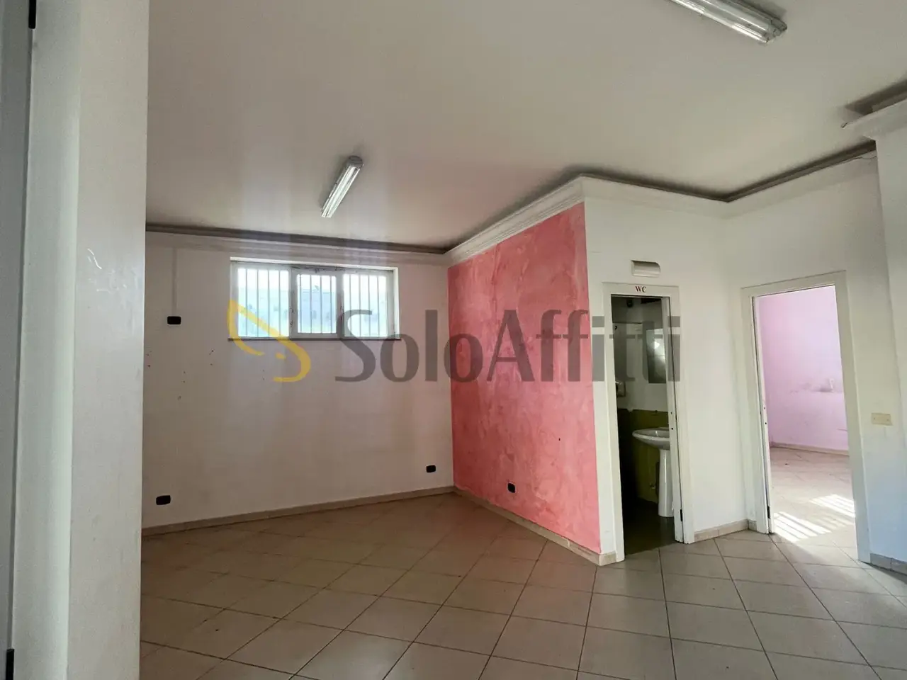Negozio in , Barletta, {3} - Foto 2