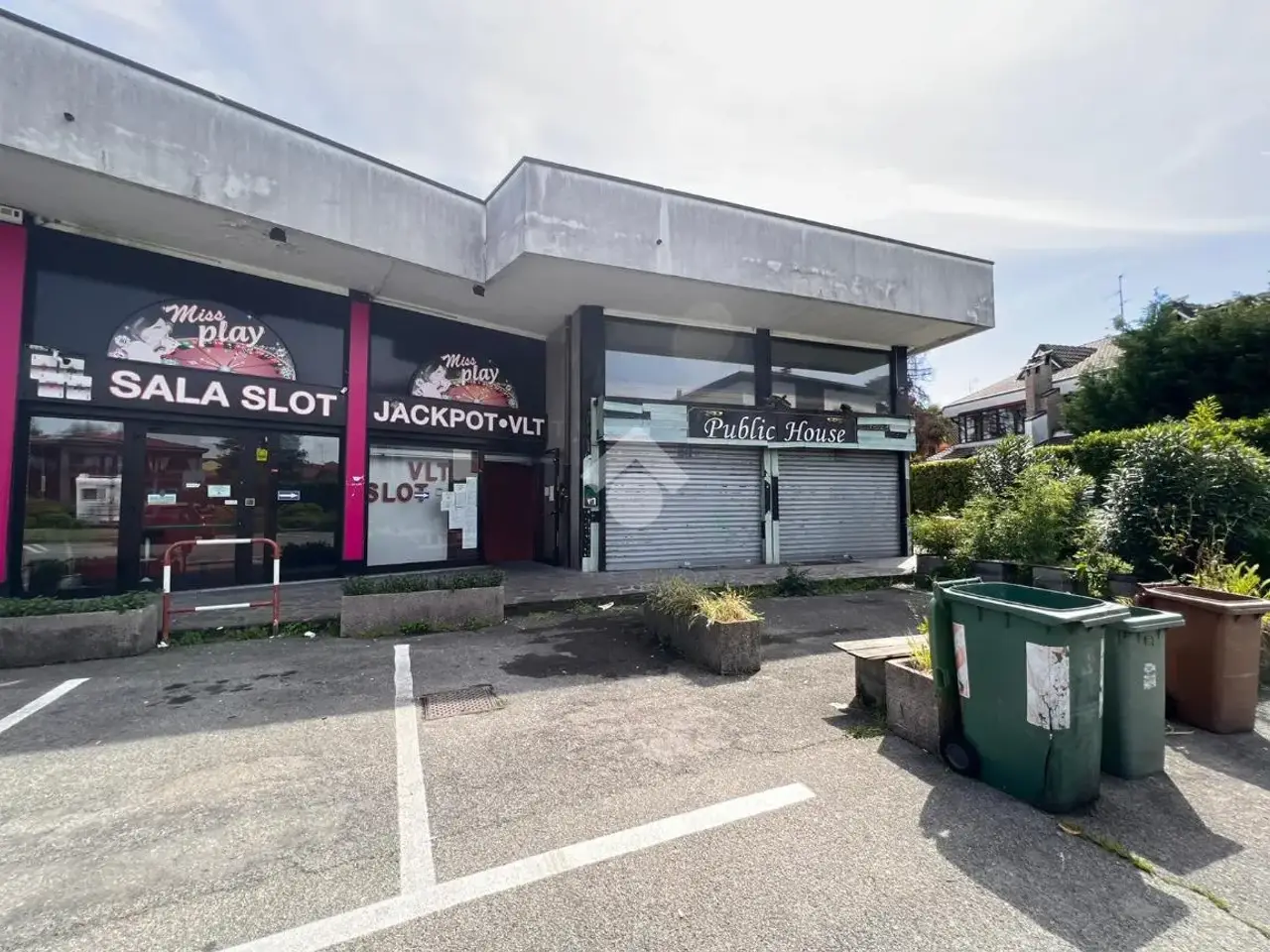 Negozio in Viale della Repubblica 27, Muggiò, {3} - Foto 2