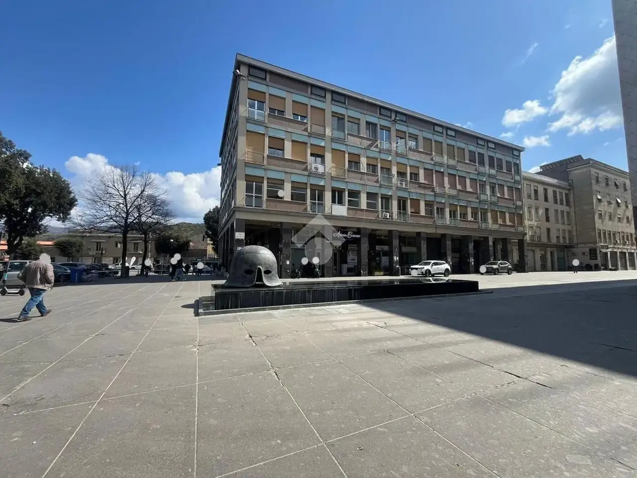 Ufficio in Piazza dei Bruzi 5, Cosenza, {3} - Foto 1