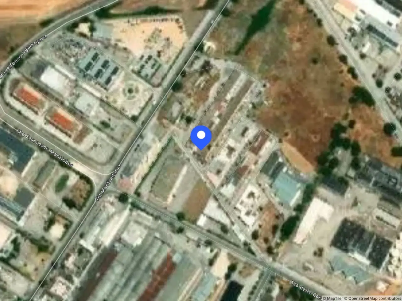 Capannone in Via Manfredonia 50 50, Foggia, {3} - Foto 1