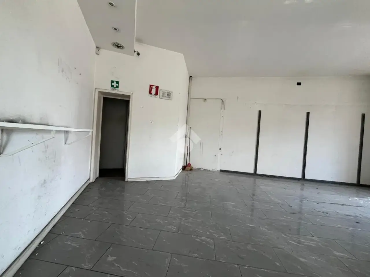 Negozio in Via del Sansovino, Firenze, {3} - Foto 1