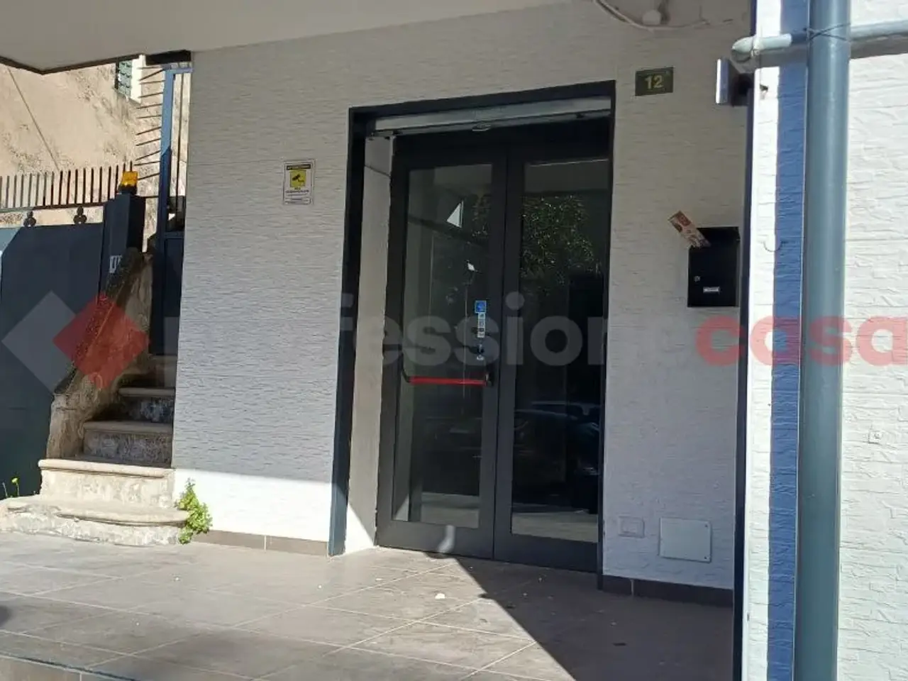 Negozio in Via Nicola Bruno Grimaldi Snc, Nocera Inferiore, {3} - Foto 2