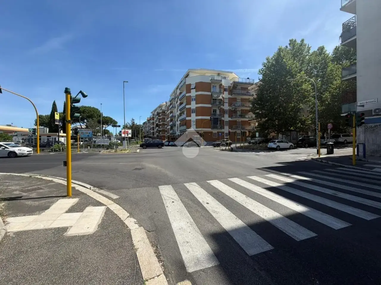 Negozio in Via della Bufalotta 350, Roma, {3} - Foto 1