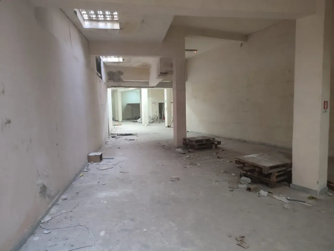 Esercizio commerciale in Via Annunziata, Napoli, {3} - Foto 1