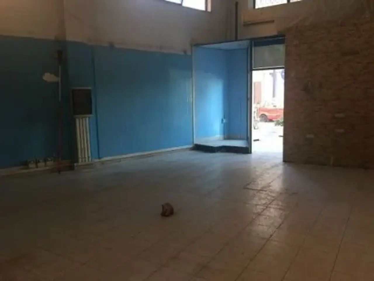 Negozio in Via Giuseppe Motta, Guidonia Montecelio, {3} - Foto 2