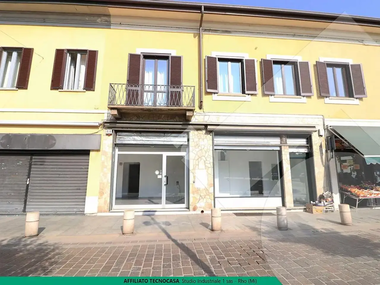 Negozio in Largo Mazzini 8, Rho, {3} - Foto 2