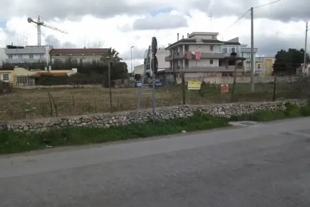 Terreno edificabile in Via Umberto Giordano, Acquaviva delle Fonti - Foto 1