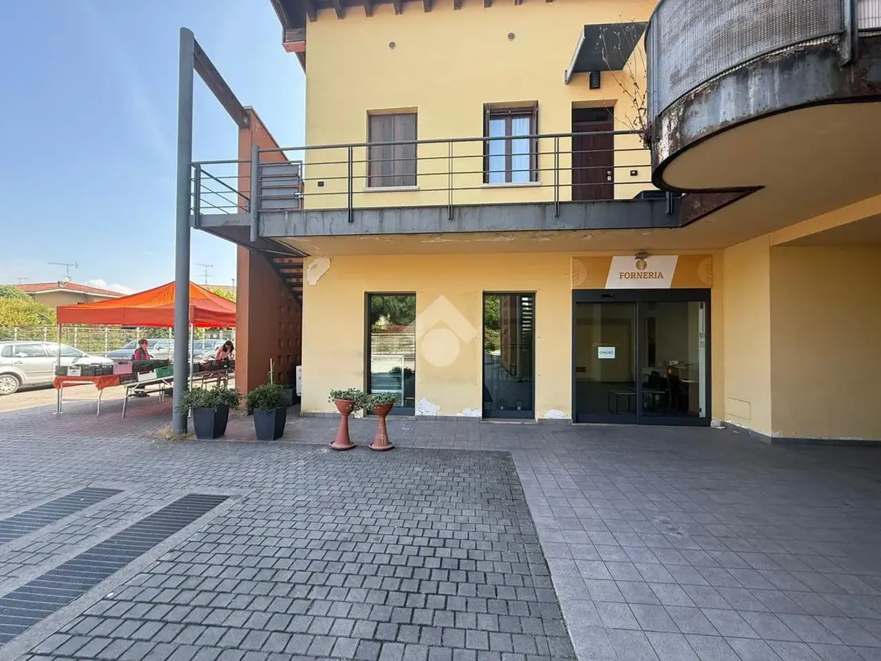 Negozio in Via Lonato 4, Castiglione Delle Stiviere, {3} - Foto 2
