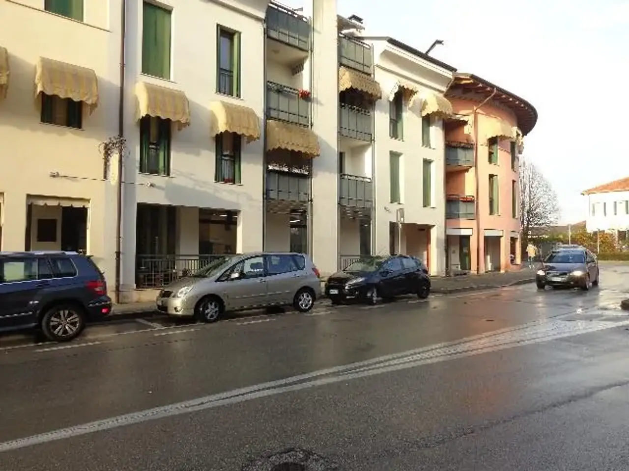 Negozio in , Pordenone, {3} - Foto 1
