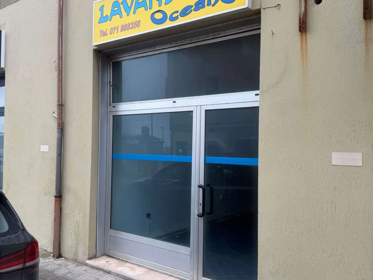 Palazzina commerciale in , Ancona, {3} - Foto 2