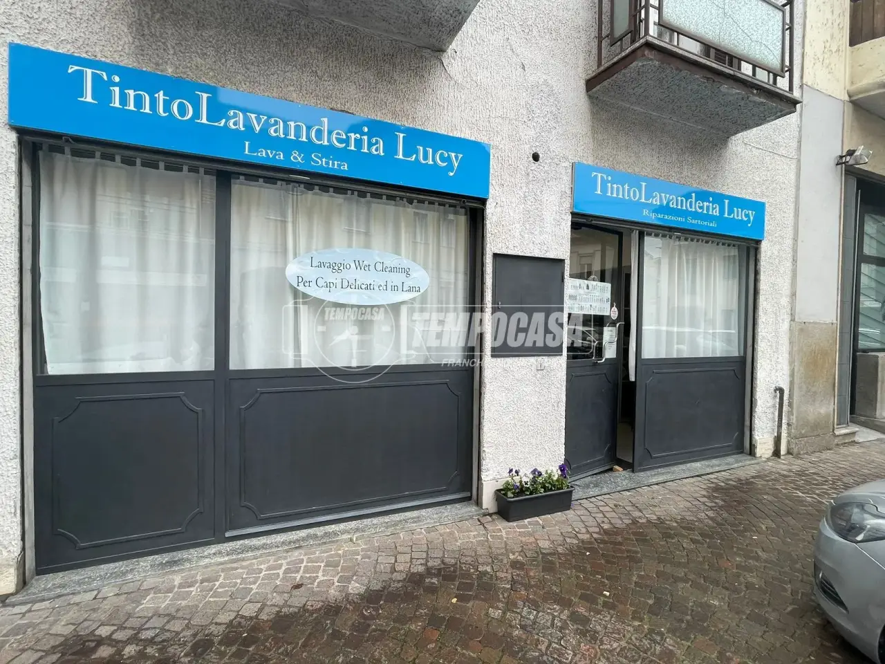 Negozio in Piazza Giuseppe Verdi 15, Seveso, {3} - Foto 1