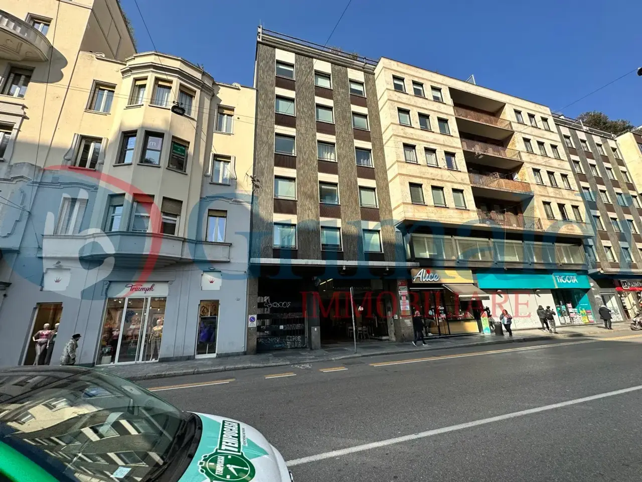 Magazzino in Corso Buenos Aires 77, Milano, {3} - Foto 1