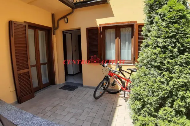 2-room flat in Via Teodolinda, Pavia - Photo 1