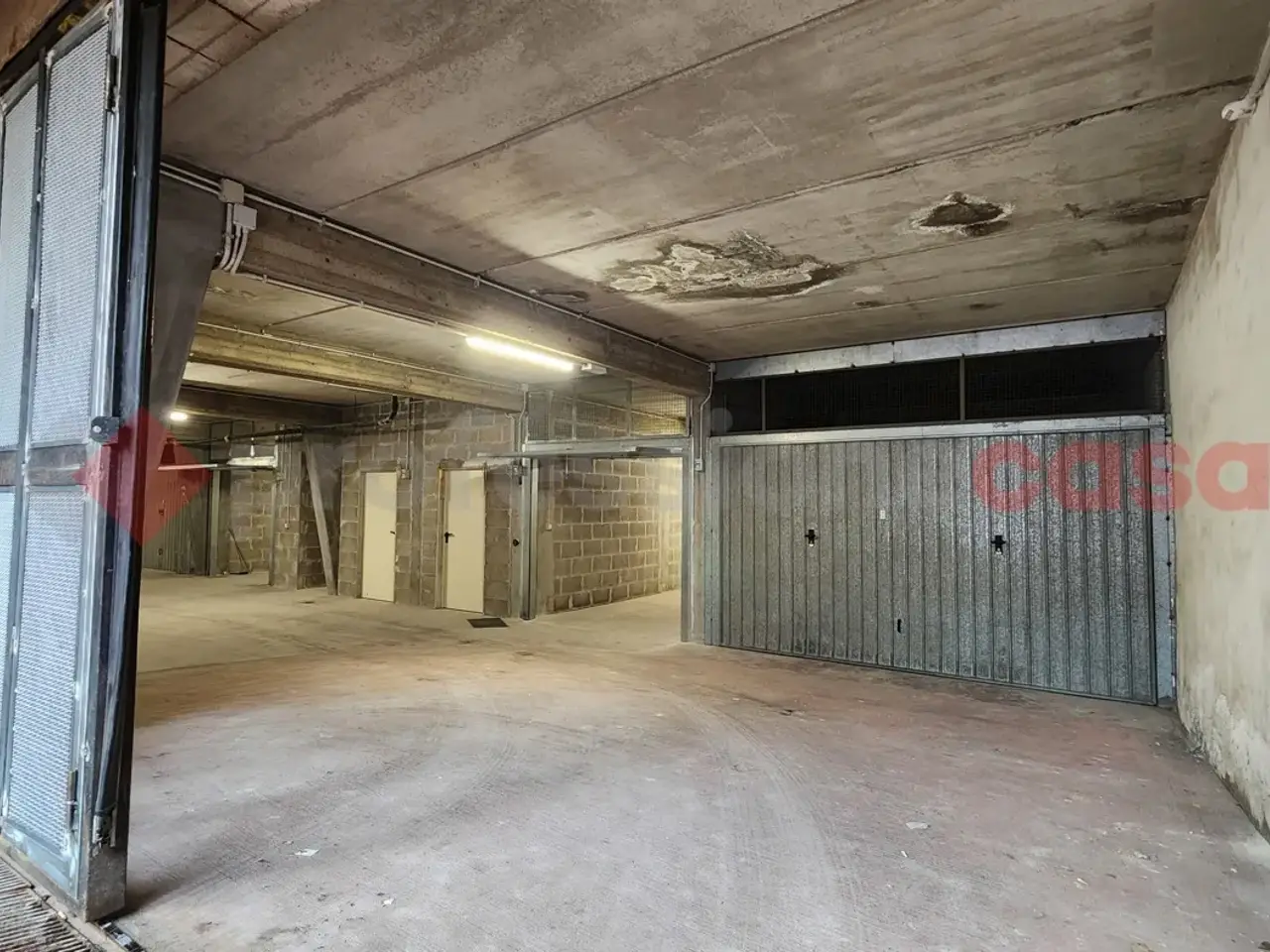 Magazzino in Via George Byron 12, Roma, {3} - Foto 1