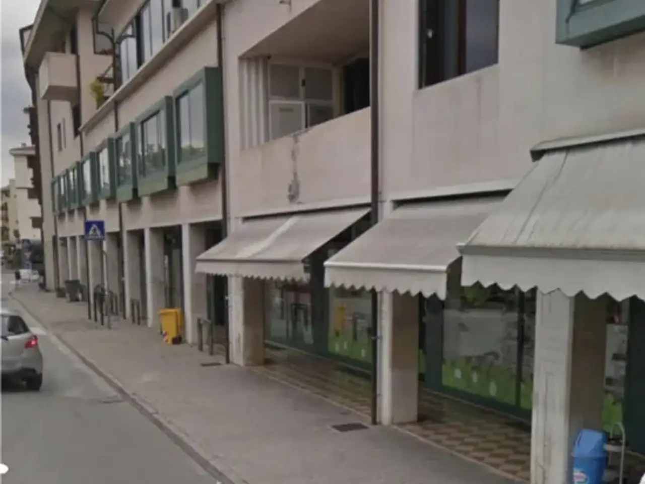 Negozio in Via Podgora, Castelfranco Veneto, {3} - Foto 1