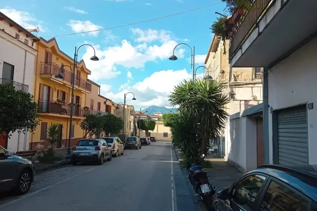 Bilocale in Via Casa Sasso, Nocera Inferiore - Foto 1