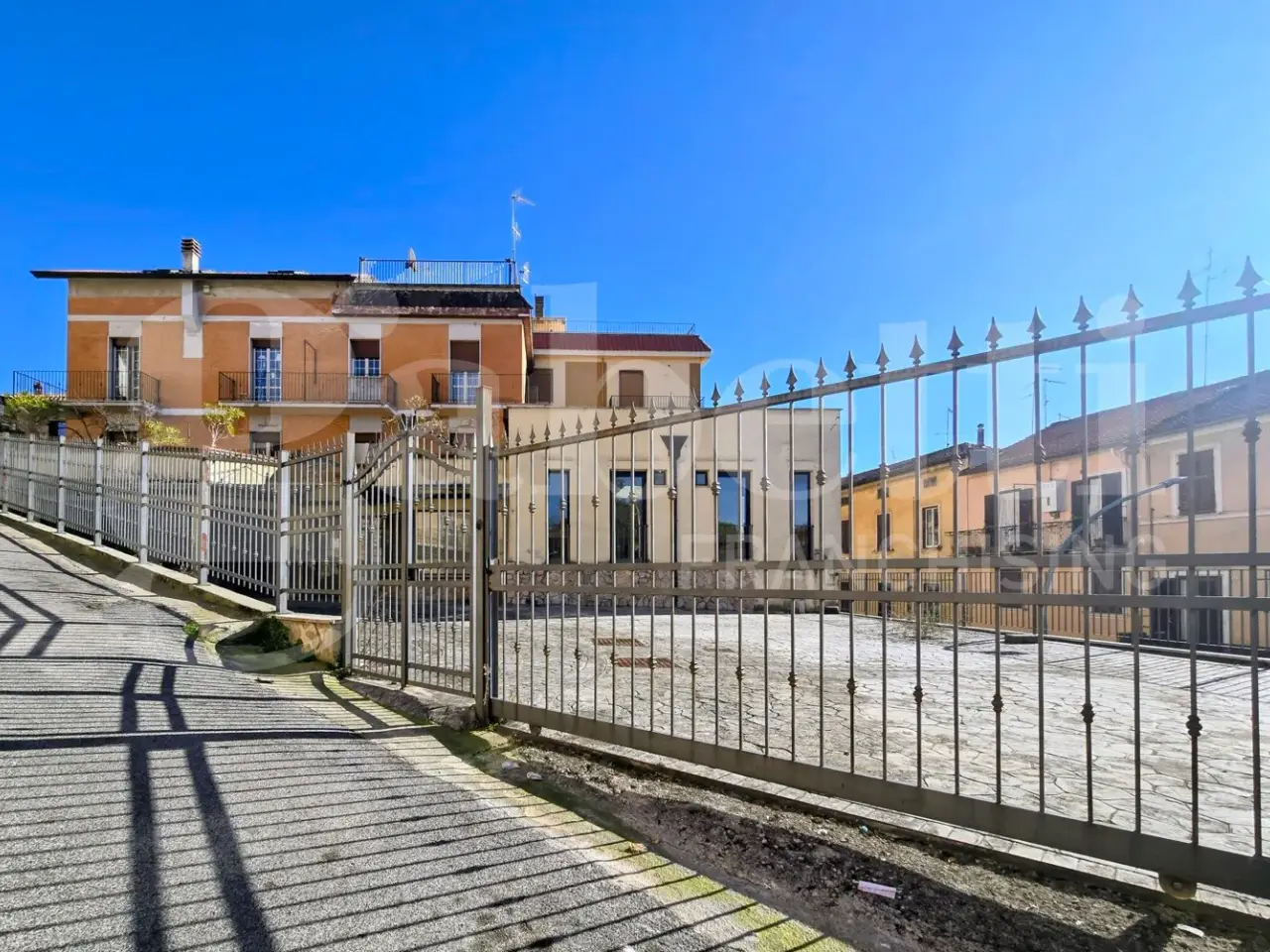 Albergo in Via di Villa Comunale  1, Fiuggi, {3} - Foto 2