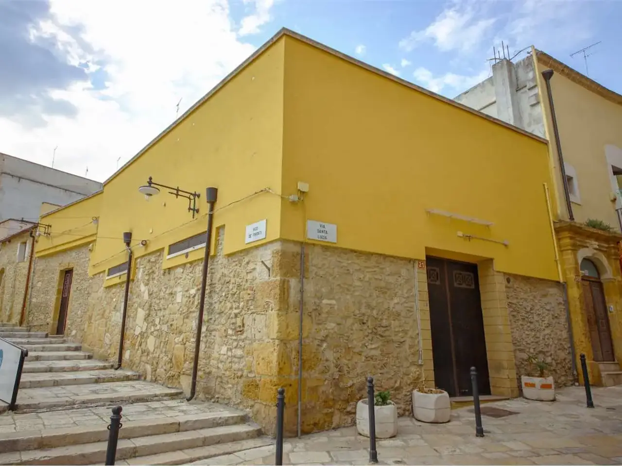 Locale commerciale in Via Santa Lucia , 21, 72100 Brindisi, Brindisi, {3} - Foto 1