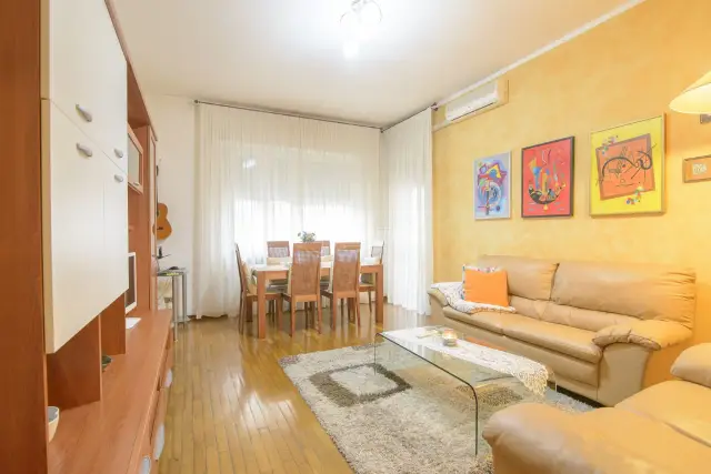 2-room flat in Via Giotto 6, Treviglio - Photo 1