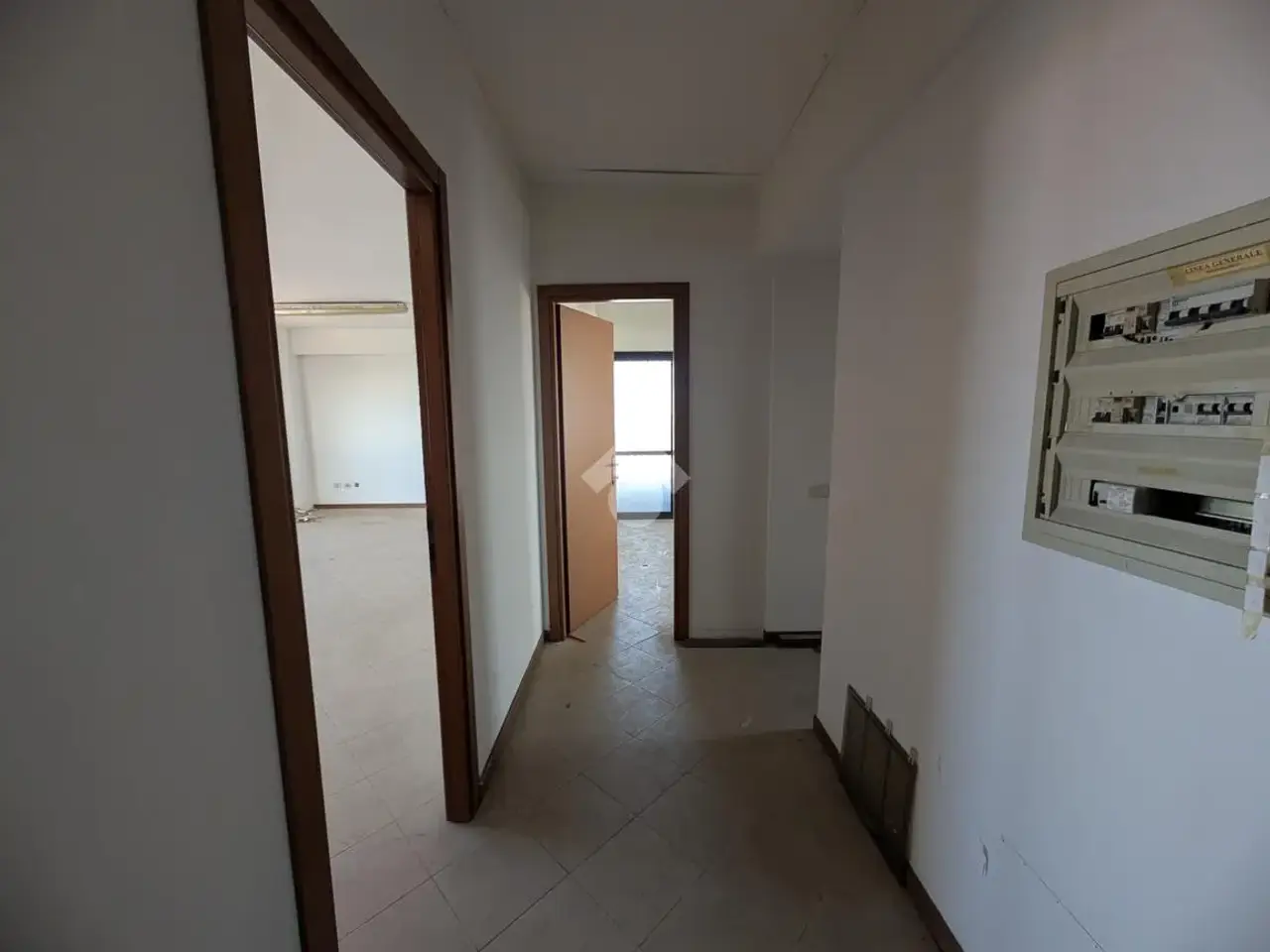 Ufficio in Via Castelli Romani 22, Pomezia, {3} - Foto 2