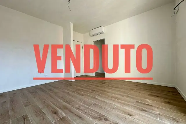 2-room flat in Via Camozzi, Osio Sotto - Photo 1