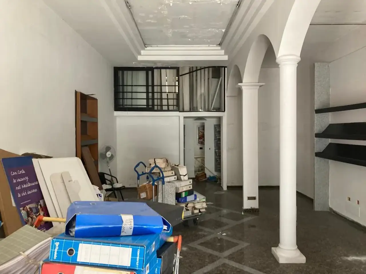 Negozio in Via Mazzini, Battipaglia, {3} - Foto 2