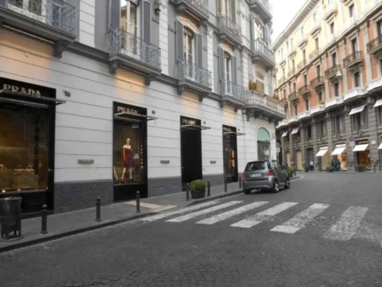 Locale commerciale in Via dei Mille Napoli, Napoli, {3} - Foto 2