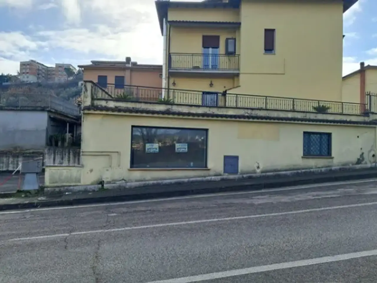 Negozio in Via Madonna della Sanità, Alatri, {3} - Foto 1
