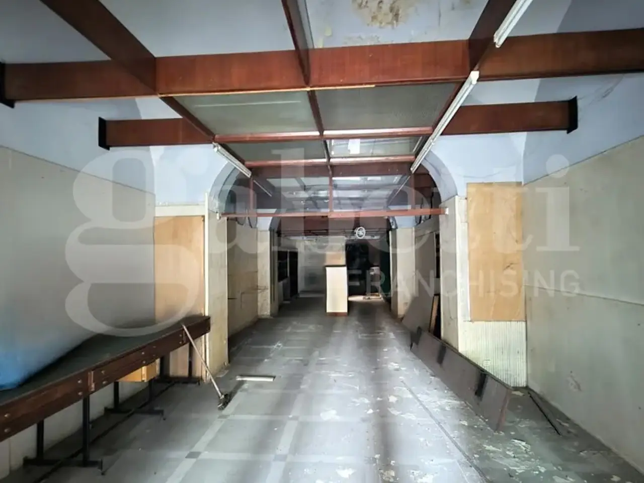 Negozio in Corso Vittorio Emanuele III 180, Torre Annunziata, {3} - Foto 2