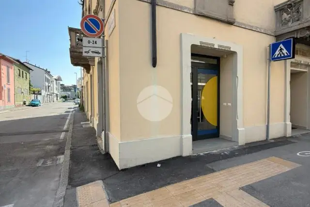 insertion image